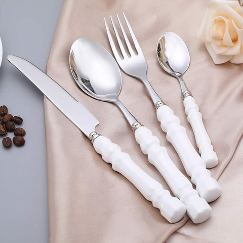 Coffret 24 pièces WHITE
