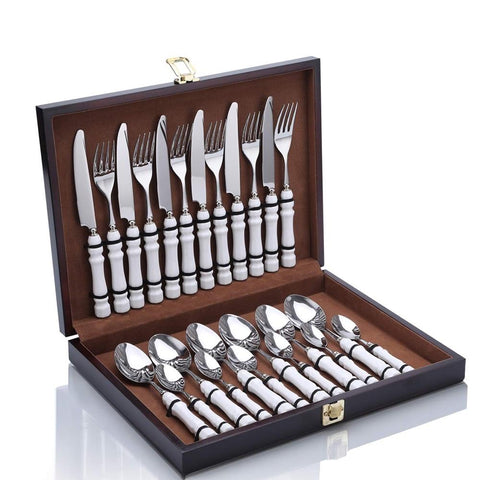 Coffret 24 pièces WHITE